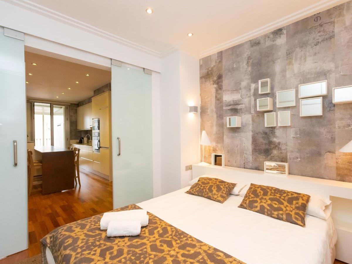 Apartment Centro- Passeig De Gracia - Casa Batllo By Interhome บาร์เซโลนา ภายนอก รูปภาพ